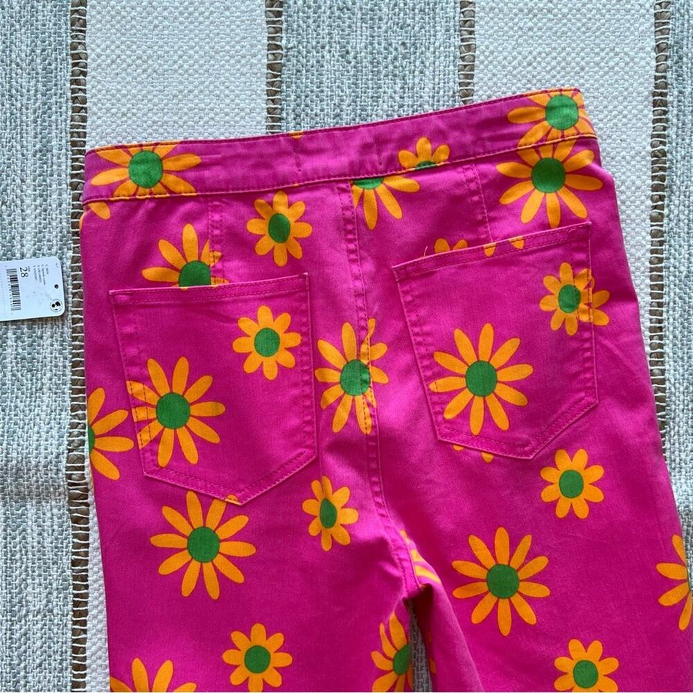 Free People Pink Lipstick Combo Floral Print High Rise Flare Jeans Women’s 28 - Picture 7 of 13